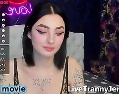 Evelyn Tranny Live Sex