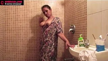 Indian Aunty Shower