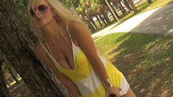 HOT BLONDE Kelley Exposed in Public Park