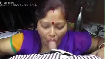 mature indian lady sucks cock