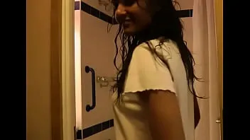 Indian Babe Divya In Shower